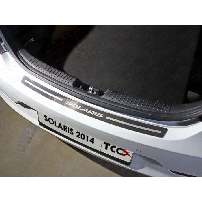 Накладка на задний бампер лист шлифованный надпись Solaris только седан для Hyundai Solaris 2014-2017 артикул HYUNSOL14-19