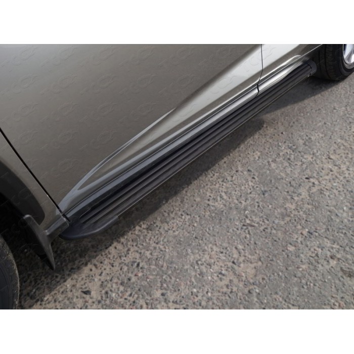 Пороги алюминиевые Slim Line Black для Lexus NX 2017-2022 артикул LEXNX17-18B