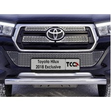 Решётка радиатора верхняя лист для Toyota Hilux Exclusive 2018-2020