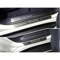 Накладки на пороги с гибом лист шлифованный надпись Toyota 4 штуки для Toyota Land Cruiser 200 Excalibur 2017-2021