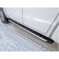 Пороги алюминиевые ТСС с накладкой серебристые для Volkswagen Amarok 2016-2023