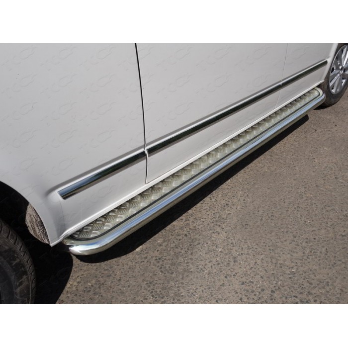Пороги с площадкой алюминиевый лист 60 мм для Volkswagen Caravelle T6 Long 2015-2023 артикул VWCARAV17LONG-09