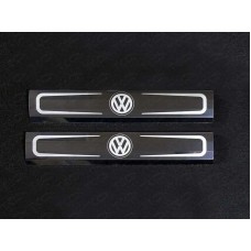 Накладки на пороги внутренние зеркальные надпись лого Volkswagen для Volkswagen Touareg 2014-2017