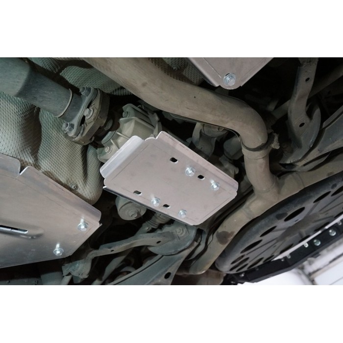 Защита заднего редуктора ТСС алюминий 4 мм на 4WD 2.0 для GAC GS8 2021-2023