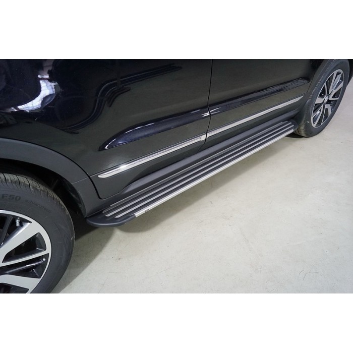 Пороги алюминиевые Slim Line Silver 1720 мм на 2WD для Changan CS55 2022