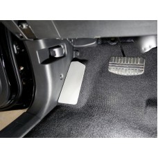Накладка площадки левой ноги (лист алюминий) для Mitsubishi Pajero Sport 2021-2023
