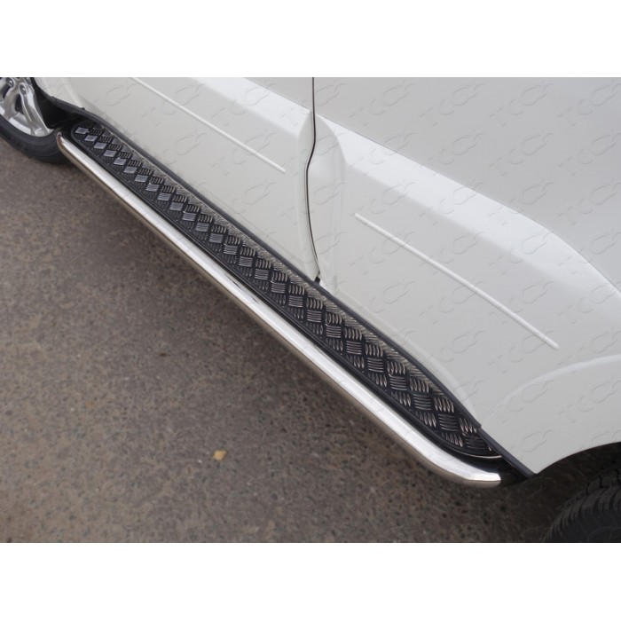 Пороги с площадкой алюминиевый лист 60 мм для Mitsubishi Pajero 4 2014-2023 артикул MITPAJ414-09