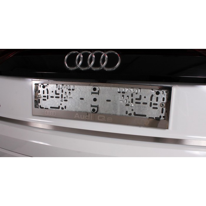 Рамка номерного знака для Audi Q8 2018-2023 артикул AUDIQ8-03RN-1