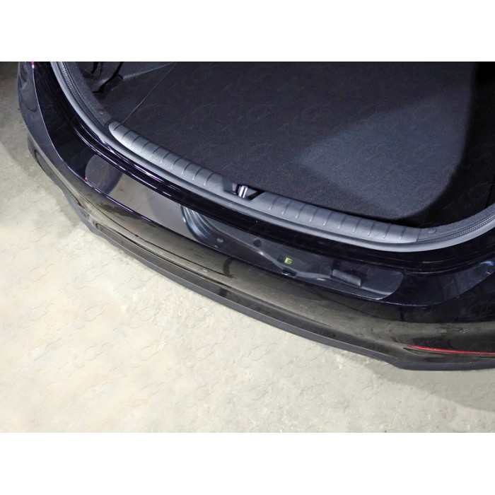 Накладка на задний бампер зеркальный лист для Hyundai Accent 2018-2023 артикул HYUNACC17-09