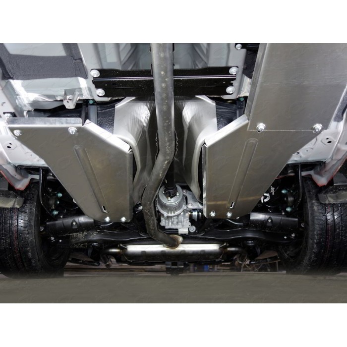 Защита бака (алюминий) 4мм (комплект 2шт) для Mazda CX-9 2017-2023 артикул ZKTCC00336