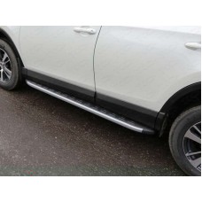 Пороги алюминиевые ТСС с накладкой серебристые для Toyota RAV4 2015-2019