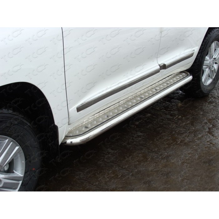 Пороги с площадкой алюминиевый лист 60 мм для Toyota Land Cruiser 200 2007-2015 артикул TOYLC20012-02