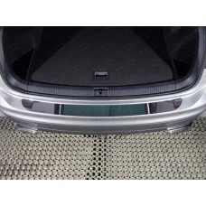 Накладка на задний бампер зеркальный лист для Volkswagen Tiguan 2016-2023