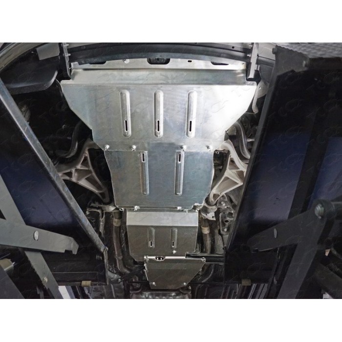 Защиты комплект ТСС алюминий 4 мм: радиатор, картер, КПП, РК, бак для Jeep Grand Cherokee 2010-2021 артикул ZKTCC00356K