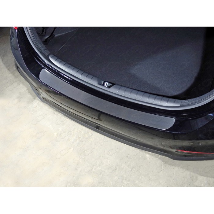 Накладка на задний бампер шлифованный лист для Hyundai Accent 2018-2023 артикул HYUNACC17-10