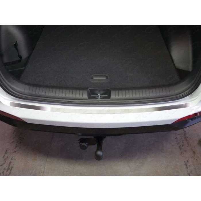 Накладка на задний бампер шлифованный лист для Hyundai Creta 2016-2021 артикул HYUNCRE16-12