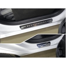 Накладки на пороги зеркальный лист надпись Hyundai 4 штуки для Hyundai i30 2017-2023
