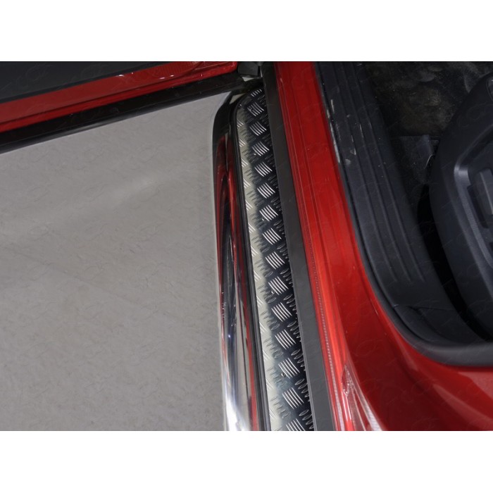 Пороги с площадкой алюминиевый лист овальные 75х42 мм для Mazda CX-9 2017-2023 артикул MAZCX917-21