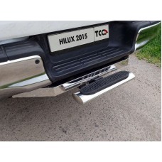 Защита задняя со ступенькой под фаркоп овальная 120х60 мм для Toyota Hilux/Hilux Black Onyx 2015-2023
