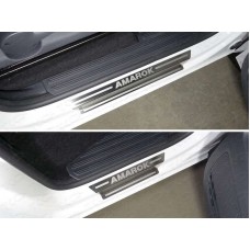 Накладки на пороги лист шлифованный надпись Amarok для Volkswagen Amarok 2016-2023