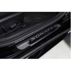 Накладки на пороги лист зеркальный надпись Sonata 4 шт для Hyundai Sonata 2019-2023