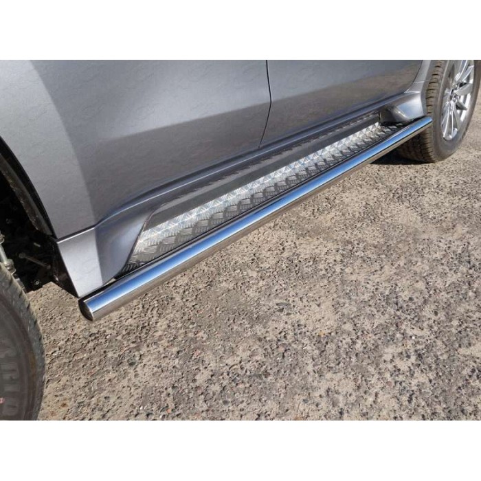 Пороги с площадкой алюминиевый лист 60 мм для Mitsubishi Pajero Sport 2016-2020 артикул MITPASPOR16-15