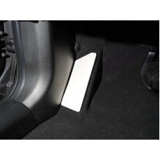 Накладка площадки левой ноги лист алюминий 4 мм для Nissan X-Trail T32 2018-2023