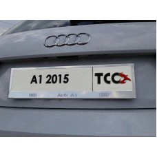 Рамка номерного знака Audi A1 (комплект) для  Любые