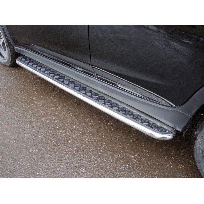 Пороги с площадкой алюминиевый лист 42 мм для Subaru XV 2017-2023 артикул SUBXV17-06