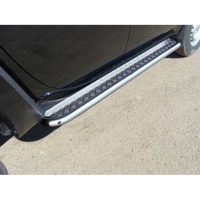 Пороги с площадкой алюминиевый лист 60 мм для Mitsubishi L200 2014-2015 артикул MITL20014-06