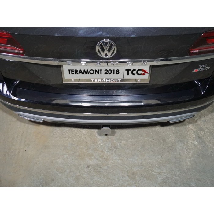 Накладка на задний бампер лист зеркальный для Volkswagen Teramont 2018-2023 артикул VWTER18-12
