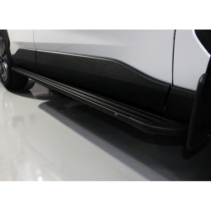 Пороги алюминиевые Slim Line чёрные для Toyota RAV4 2019-2023 артикул TOYRAV19-24B