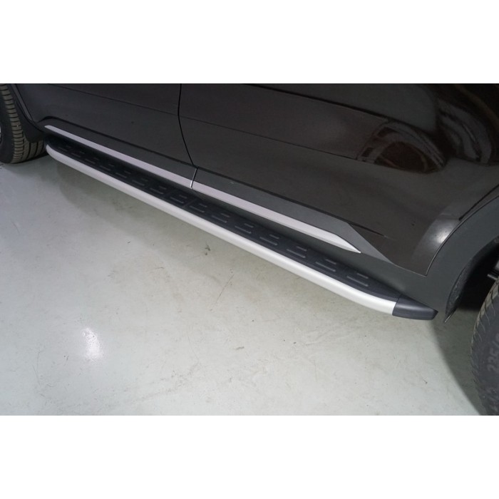 Пороги алюминиевые с пластиковой накладкой для Kia Sorento 2020-2023 артикул KIASOR20-15AL