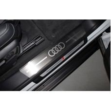 Накладки на пороги лист шлифованный надпись логотоп Аudi 4 шт для Audi Q8 2018-2022