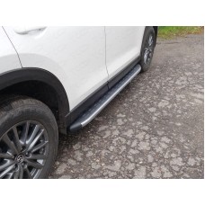 Пороги алюминиевые ТСС с накладкой серебристые для Mazda CX-5 2018-2023