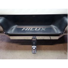 Накладка на задний бампер с надписью Hilux зеркальный лист для Toyota Hilux/Hilux Black Onyx 2015-2022