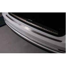 Накладка на задний бампер лист шлифованный надпись Q8  для Audi Q8 2018-2022