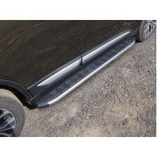 Пороги алюминиевые ТСС с накладкой серебристые для Mitsubishi Outlander 2019-2023