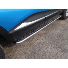 Пороги с площадкой алюминиевый лист 42 мм для Renault Kaptur 2016-2023