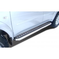 Пороги с площадкой алюминиевый лист 60 мм для Mitsubishi Pajero Sport 2008-2016