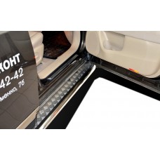 Пороги с площадкой алюминиевый лист 53 мм для Nissan Pathfinder 2014-2020