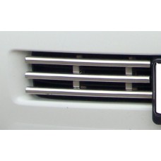 Решетка радиатора 16 мм для Toyota Land Cruiser 200 2012-2015