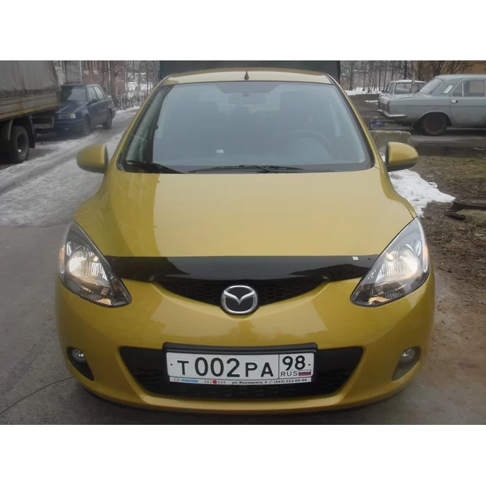 Дефлектор капота EGR темный для Mazda 2 2009-2014