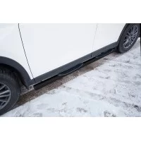Пороги труба с накладками 76 мм чёрная для Mazda CX-5 2017-2024