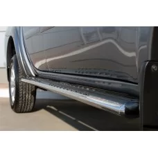 Пороги труба овальная с проступью 120х60 мм для Mitsubishi L200 2014-2015