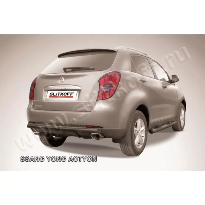 Защита заднего бампера 57 мм длинная чёрная для SsangYong Actyon 2010-2024 артикул SYA010B
