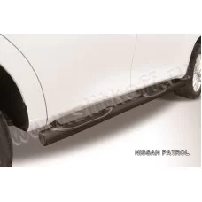 Пороги труба с накладками 76 мм чёрная для Nissan Patrol 2010-2024