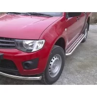 Пороги с площадкой алюминиевый лист 53 мм для Mitsubishi L-200 2014-2015