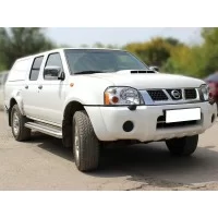 Пороги с площадкой алюминиевый лист 76 мм для Nissan NP-300 2008-2014