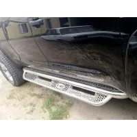 Пороги с площадкой нержавеющий лист фигурные 76-43 мм  для Toyota Tundra 2014-2024